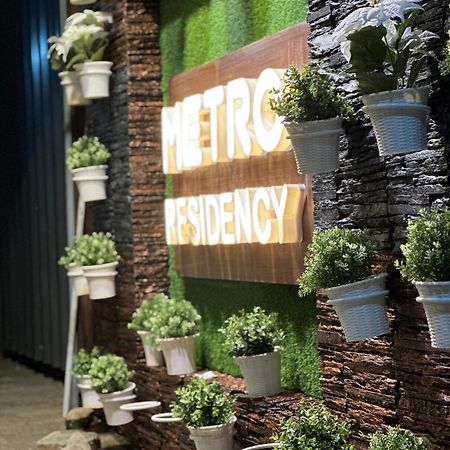 Metro Residency Hotel Kochi Exterior foto